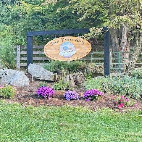 Sweet Dreams Acres LLC