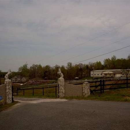 Boarding Facility-Fantasia Farms Inc.