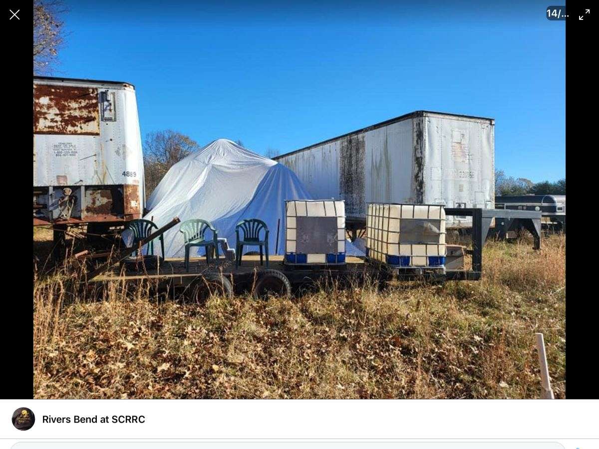 20' flatbed trailer / dovetails