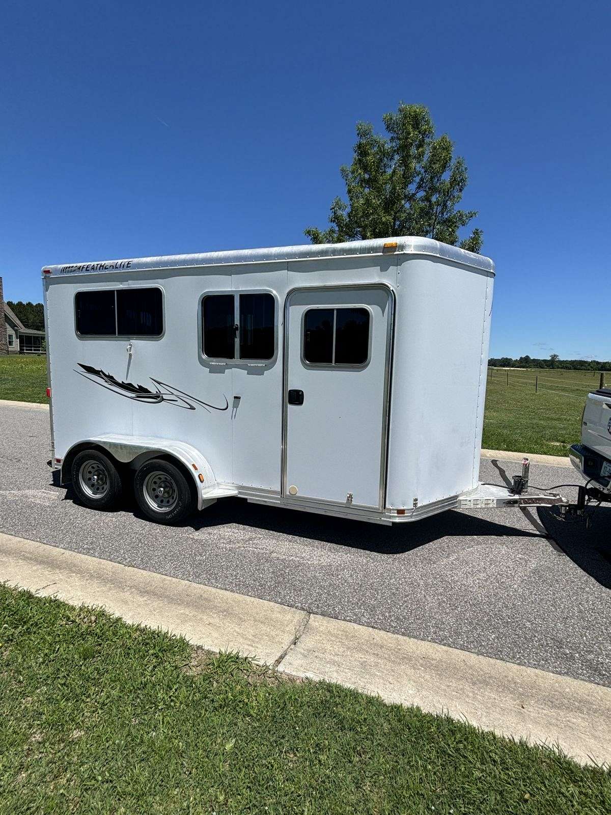 Featherlite 2 Horse trailer XL