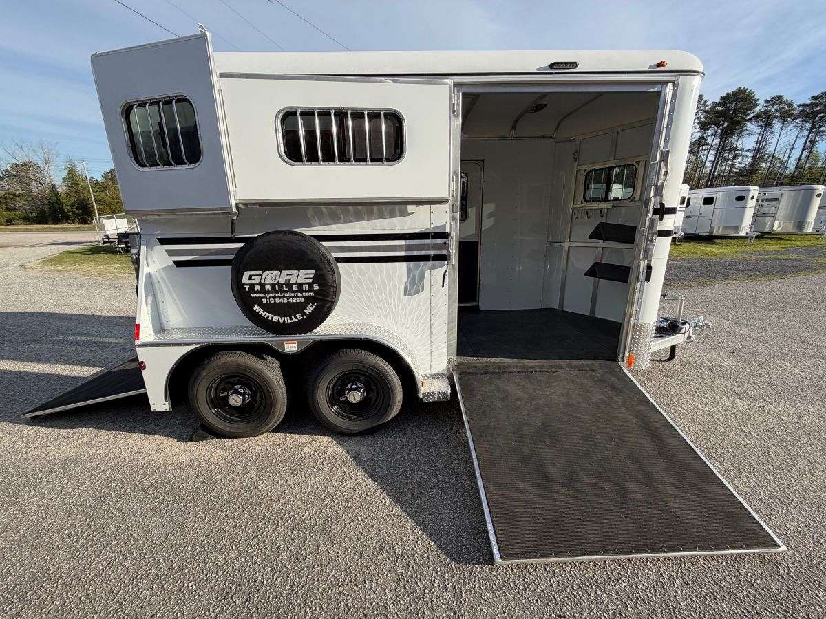 2026 Gore 2hs w/side ramp