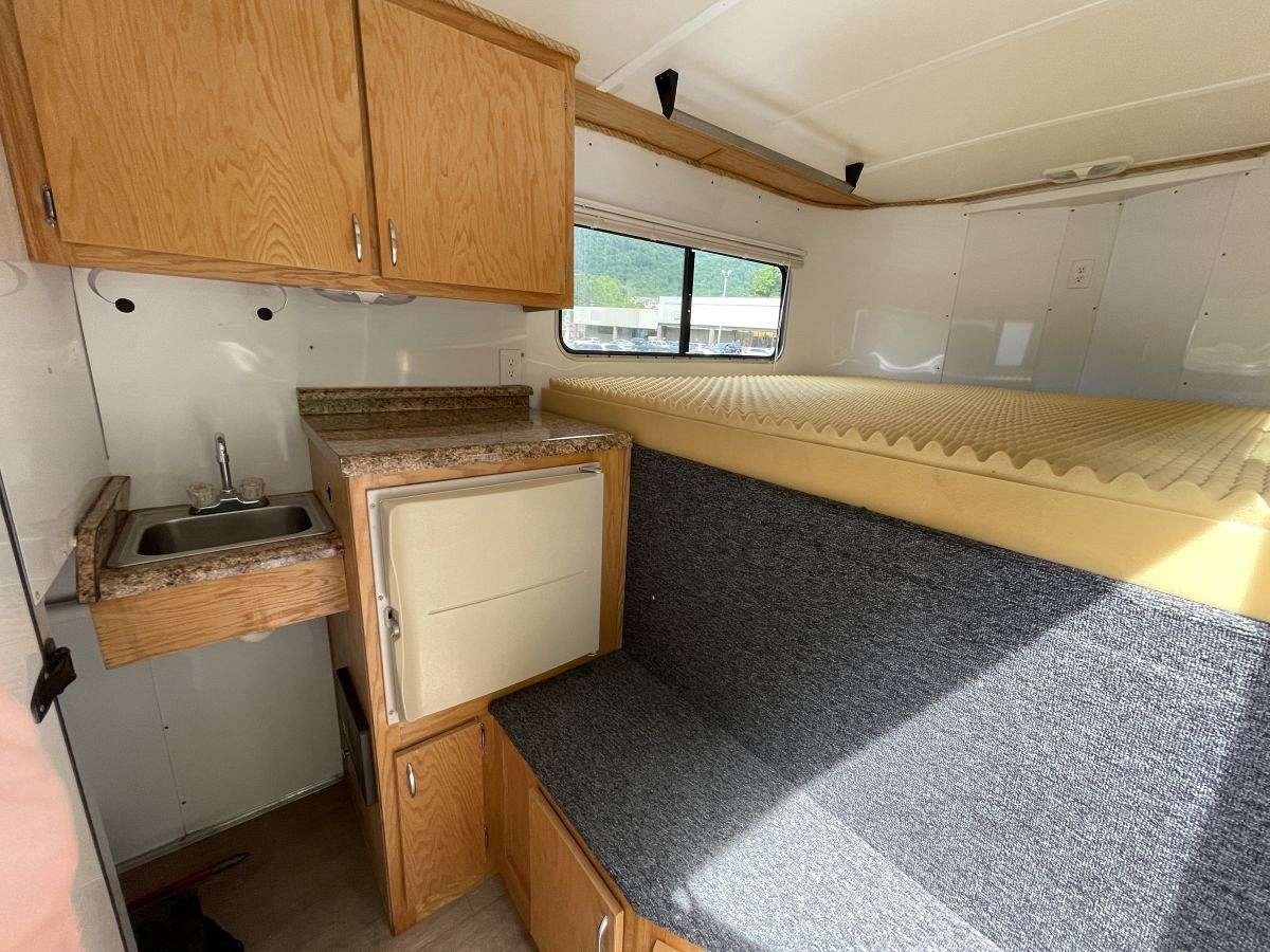 2002 Sundowner diamond sport
