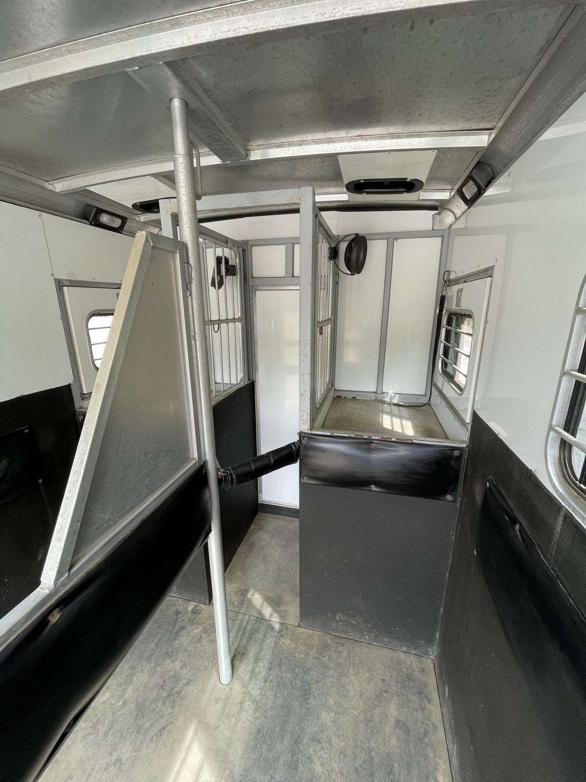 2002 Sundowner diamond sport