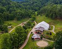 equine-properties-for-sale-in-green-mountain-nc