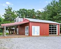 equine-acreage-with-home