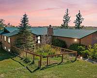 ranch-homes-properties