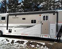 brown-2014-horse-trailer