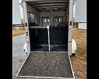 white-2005-horse-trailer