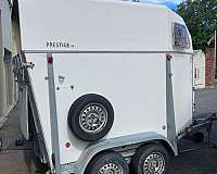 2002-horse-trailer