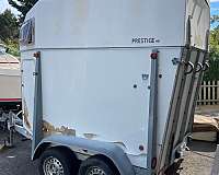 horse-trailer-made-of-combination