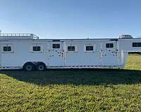 composite-8-horse-trailer