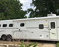 beige-steel-horse-trailer