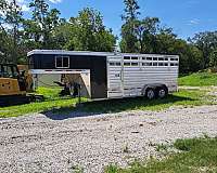 grey-trailer-in-nebraska