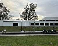 6-horse-trailer-with-bump-out