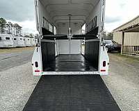 horse-trailer-made-of-aluminum