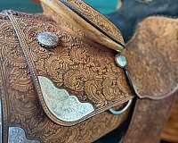 tan-leather-saddle