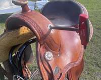 brown-leather-saddle