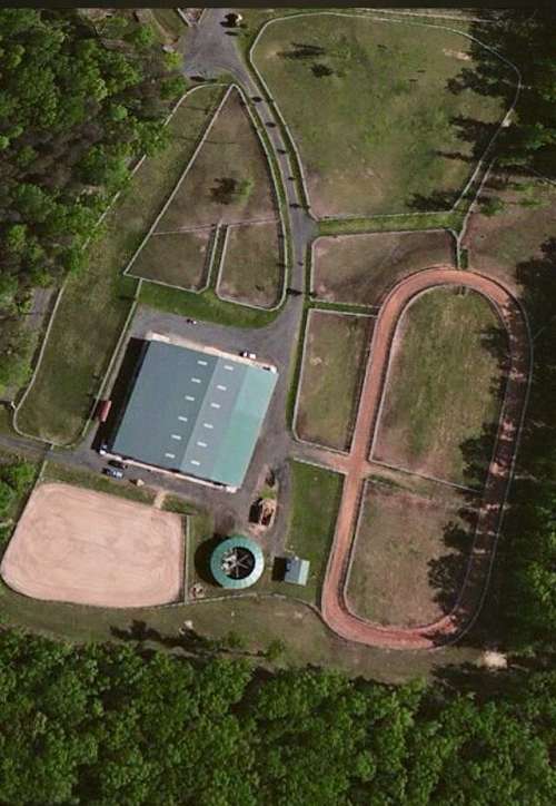 Whispering Hollow Equestrian Center on EquineNow