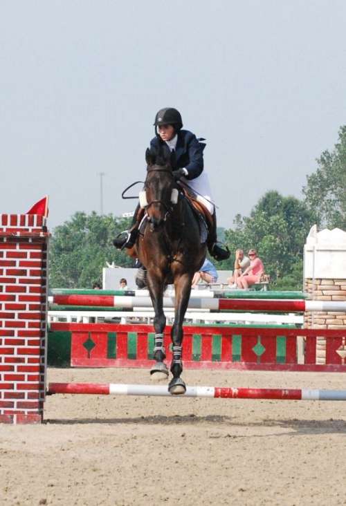Equestrian Center at Willow Way on EquineNow