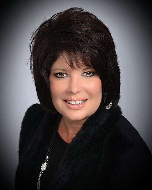 VOGEL REALTY SERVICES INC. KELLEY L. BLACKBURN on EquineNow