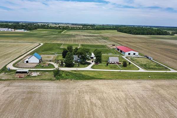 10 Acre Horse Farm With Indoor Riding Arena