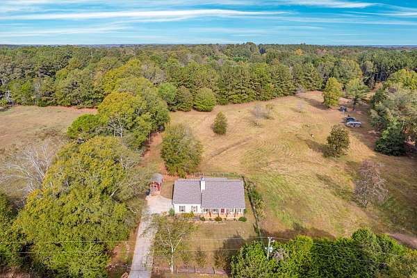 Move-in Ready/2 acres