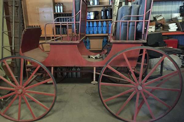 Amish type 2 seat carriage