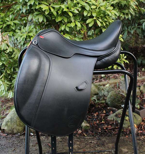 new-duett-english-saddles