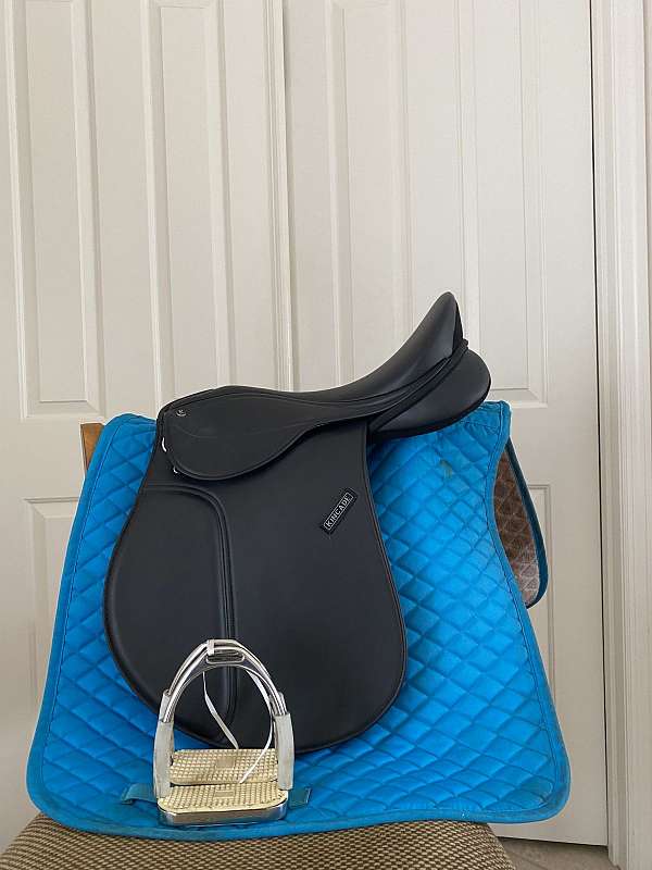 kincade-synthetic-english-saddles