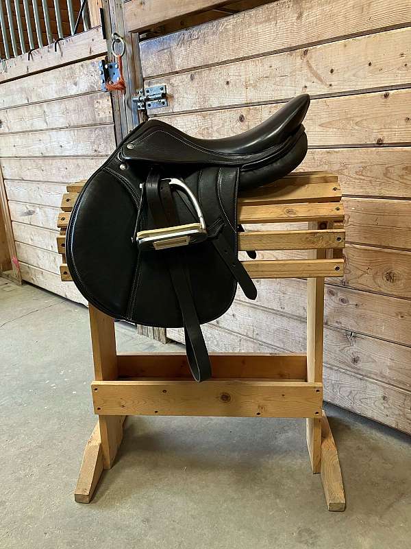 16-inch-english-saddles-in-colorado-springs-co