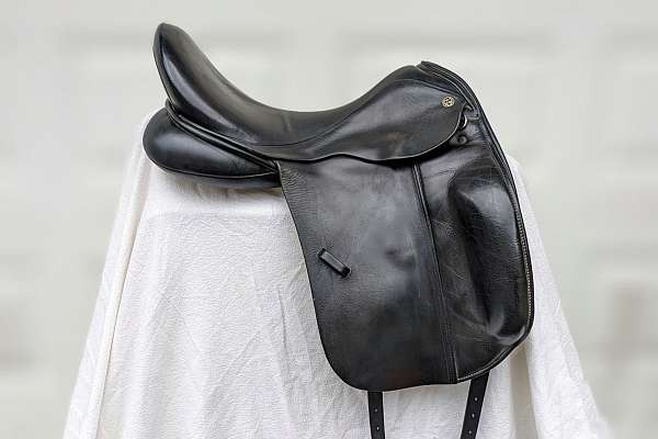 used-english-saddles-in-sunland-ca