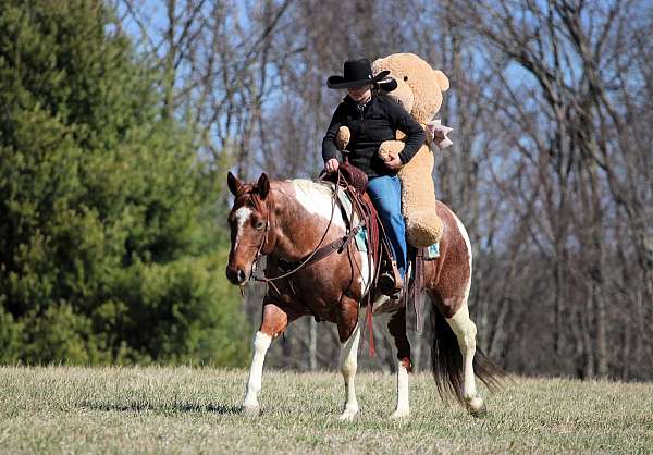 trail-paint-horse