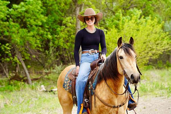 ranch-quarter-horse