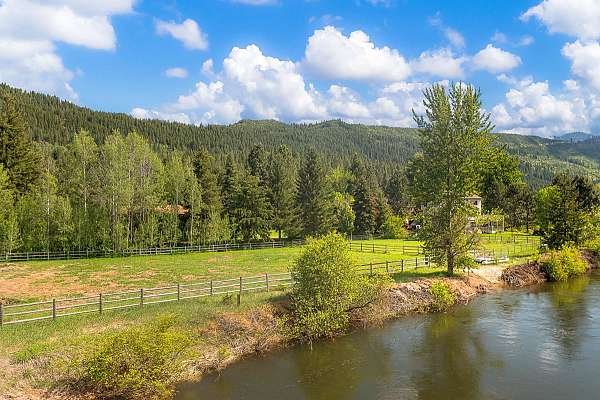 equine-properties-for-sale-in-leavenworth-wa