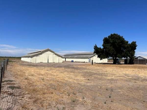 equine-horse-property-in-ca-95361