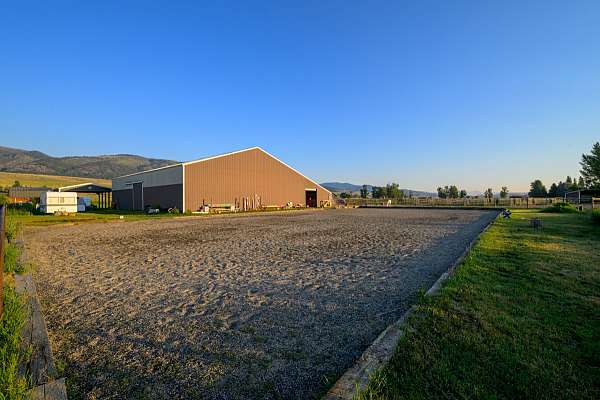 equine-horse-property-in-florence-mt