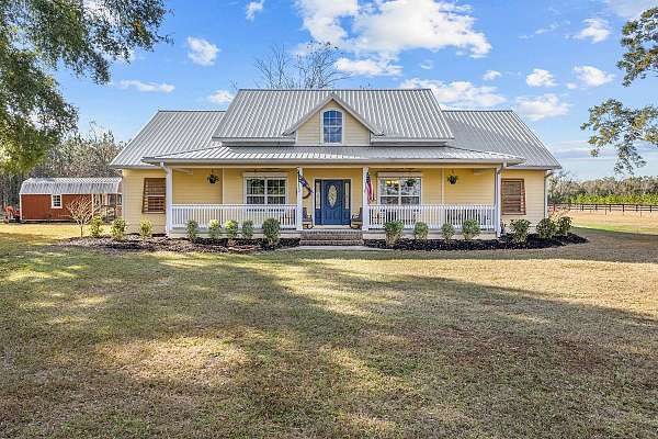 4-bedroom-equine-properties-in-trenton-fl