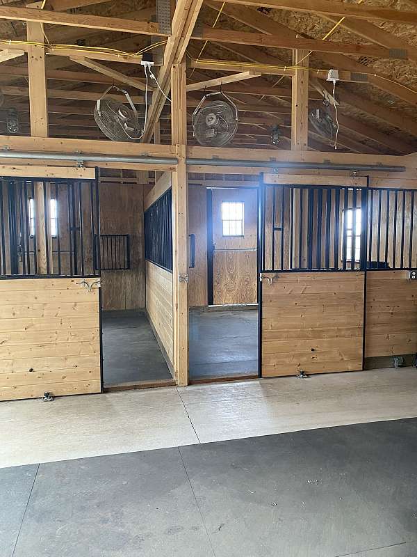 ranch-homes-properties