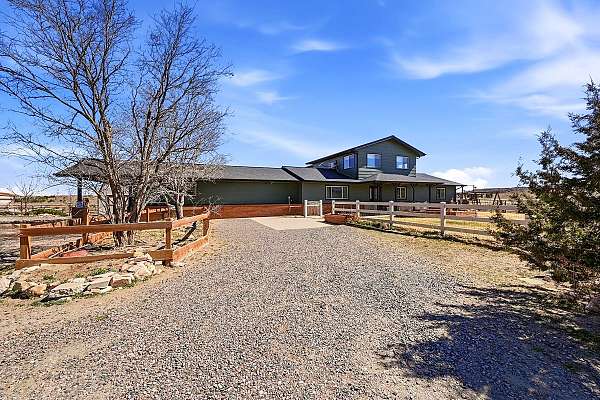 equine-horse-property-in-longmont-co