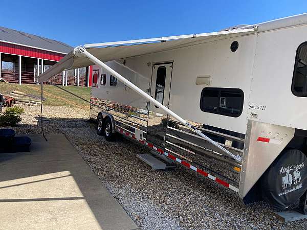 awning-trailer-in-germantown-ky