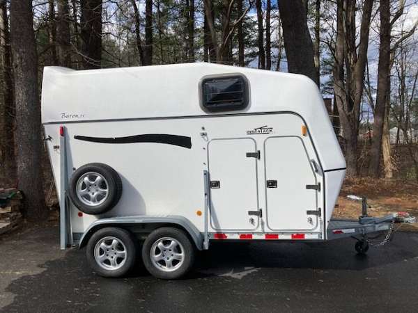 white-trailer-in-massachusetts