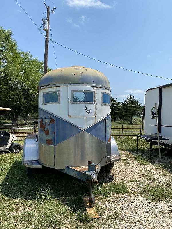 bumper-pull-trailer-in-mexia-tx