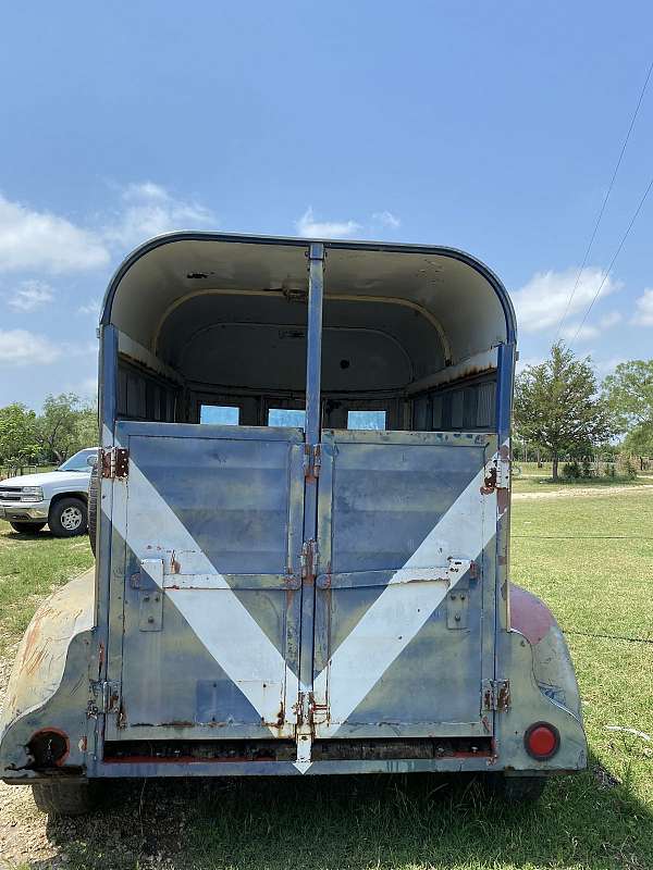 mangers-trailer-in-mexia-tx