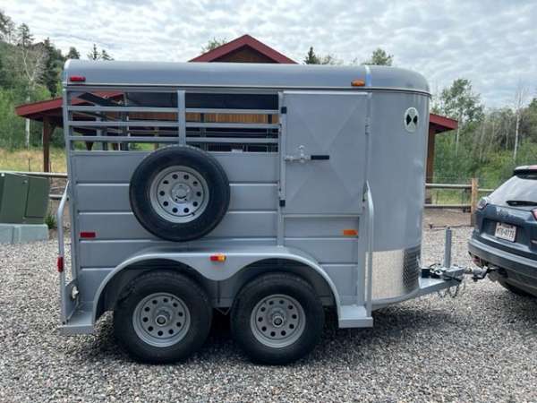 rear-loading-spare-tire-trailer-in-montrose-co