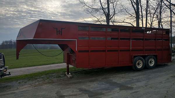 gooseneck-trailer-in-fresno-oh