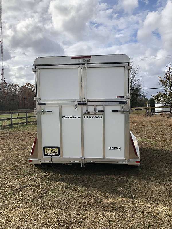 rear-loading-trailer-in-waterford-works-nj