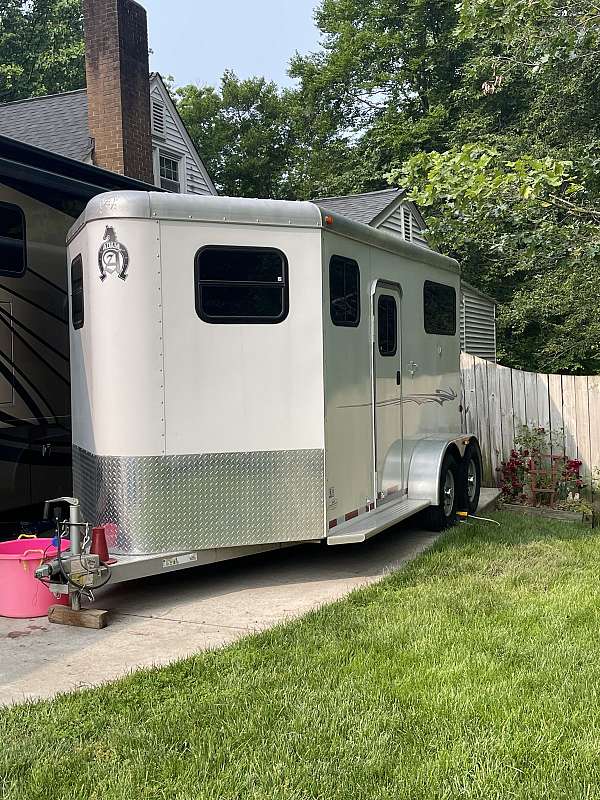 trailer-in-springfield-va