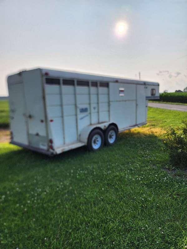 air-conditioning-trailer-in-van-buren-in