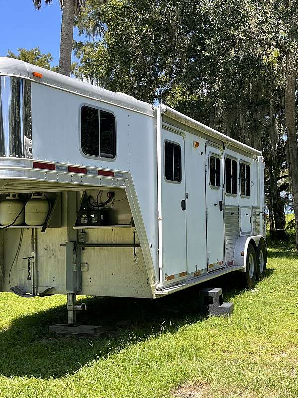 gooseneck-trailer-in-avon-park-fl