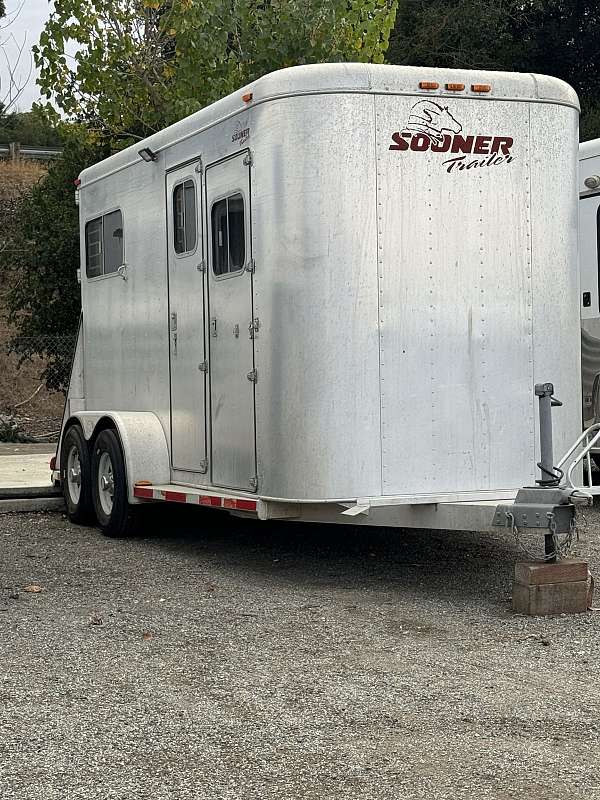 bumper-pull-trailer-in-portola-valley-ca